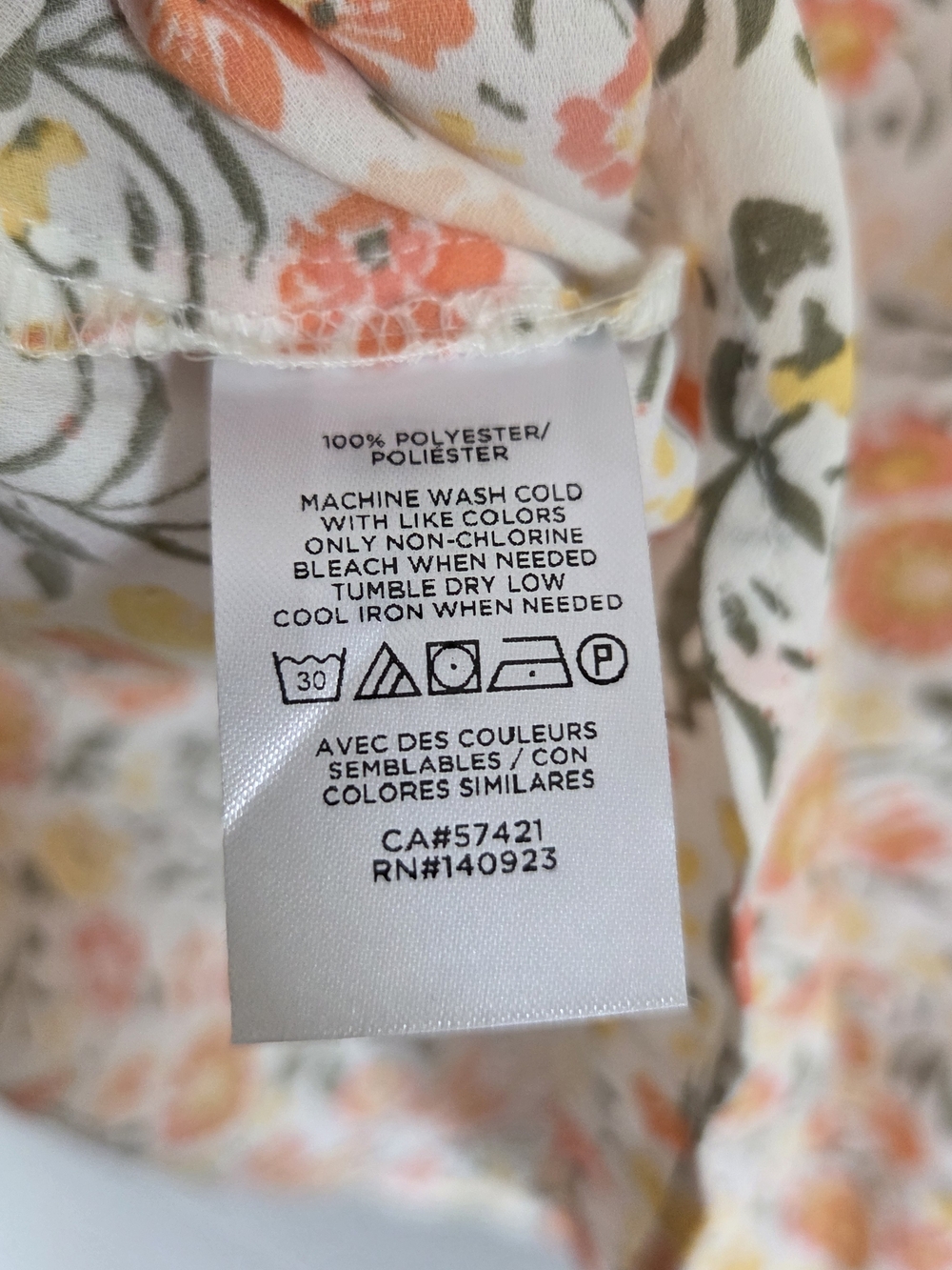 LOFT Outlet Floral Sleeveless V-Neck Blouse White Orange Yellow Women XL - Picture 5 of 5